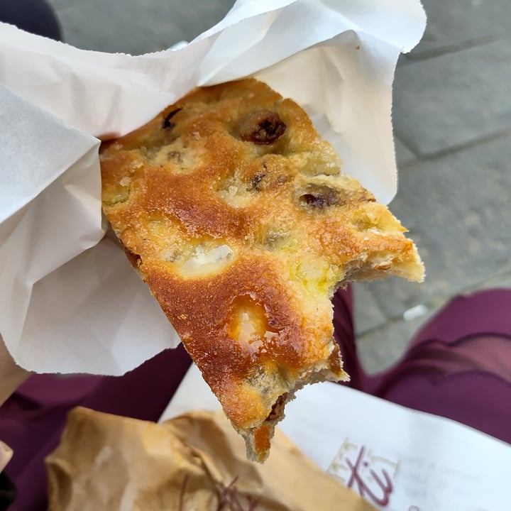 photo of Forno a vapore Amedeo Giusti Focaccia Dolce shared by @bettazara on  06 Apr 2024 - review