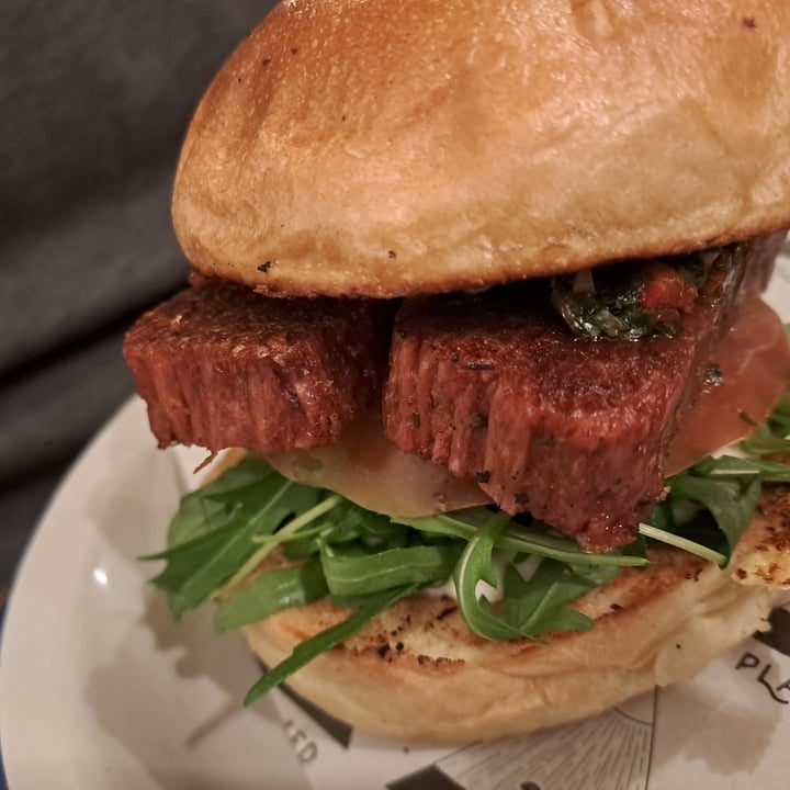 photo of Unity Diner Redefine Meat OG Steak Burger shared by @upliftingoctopus66 on  15 Apr 2024 - review