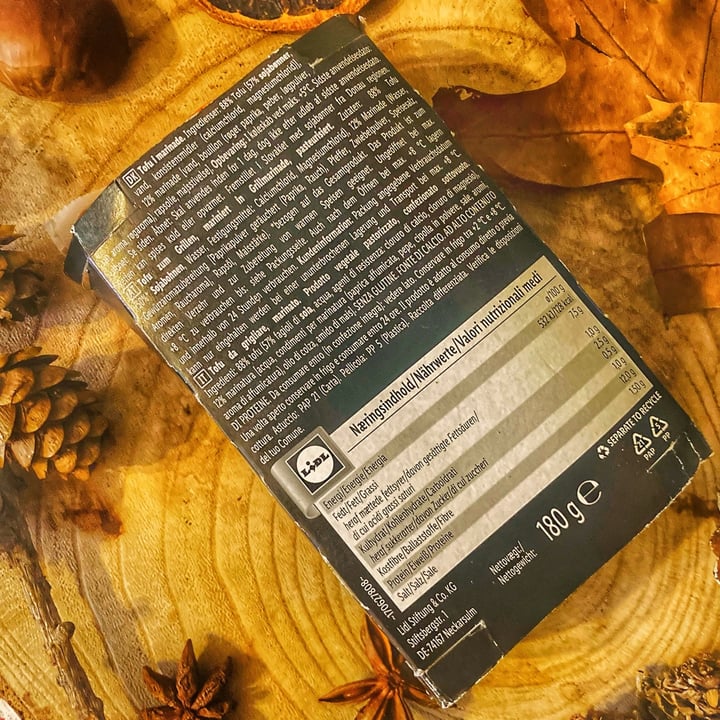 photo of Lidl Tofu BBQ shared by @federicathewitch on  29 Jul 2024 - review