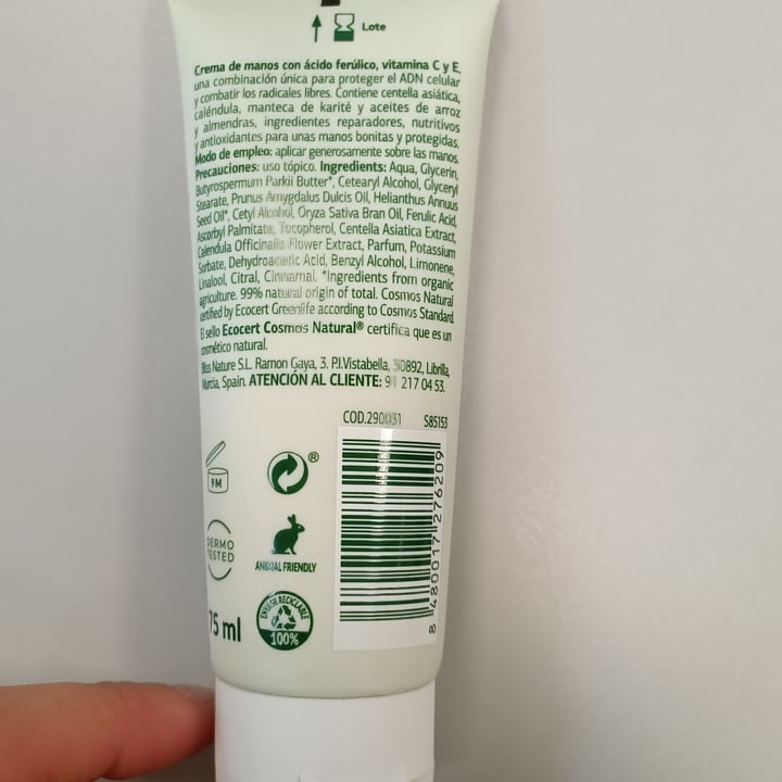 photo of Imaqe Naturals Crema de Manos  Hidratante & Reparadora shared by @natalia231080 on  26 Feb 2025 - review