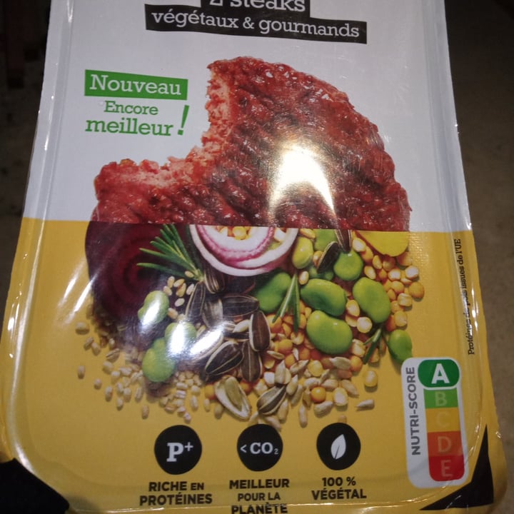 photo of Happyvore 2 steaks végétaux & gourmands shared by @jean-d on  11 Dec 2023 - review