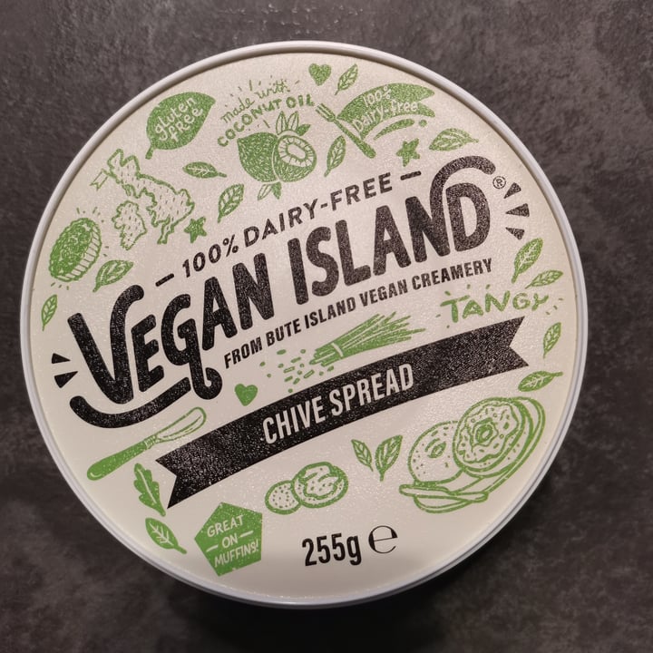 photo of Vegan island chive spread shared by @fl0ra on  21 Feb 2024 - review