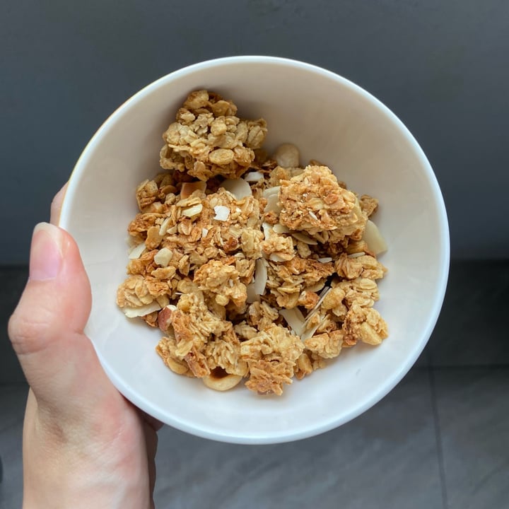 photo of Sante Gold Granola - Nuts & Honey shared by @kohliflower on  15 Sep 2023 - review