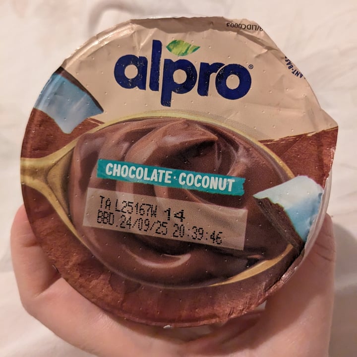 photo of Alpro alpro chocolate coconut shared by @chiaraabillion on  26 Aug 2025 - review