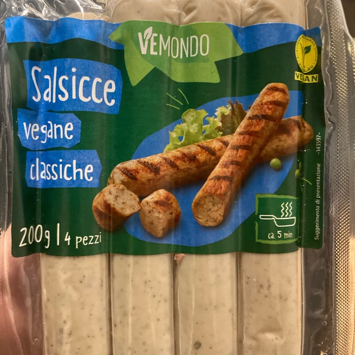 photo of Vemondo Salsicce Vegane Classiche shared by @tobie on  04 Jan 2024 - review