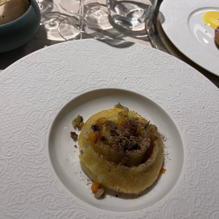 photo of Linfa Milano - Eat Different Reginetta shared by @letusbeheroes on  08 Oct 2023 - review