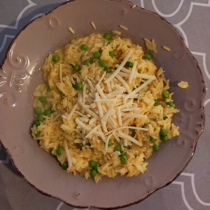 photo of Simply V Reibegenuss Plant Based Gourmet Grated shared by @lamiuppi on  12 Feb 2024 - review