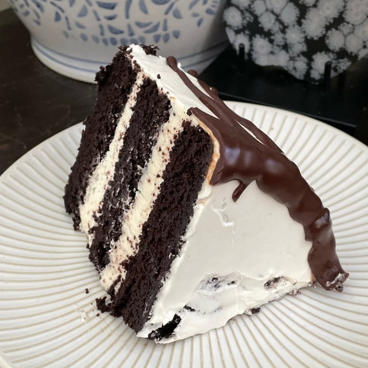 photo of Houldens Rise Above Double Chocolate Tahini Cake Slice shared by @alleycatz on  10 Sep 2023 - review