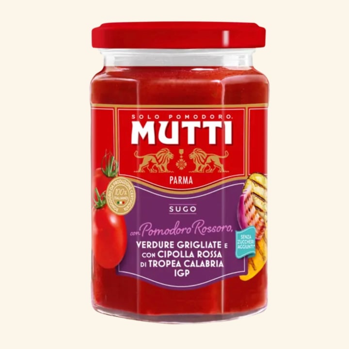photo of Mutti sugo con pomodoro rossoro, Verdure Grigliate E Con Cipollarossa Di Tropea Calabrese Igp shared by @alyssakim on  19 Apr 2024 - review