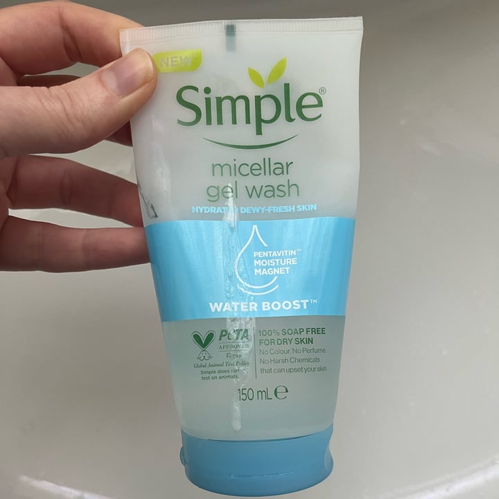 photo of Simple Micellar Facial Gel Wash shared by @ameriamber on  21 Feb 2024 - review