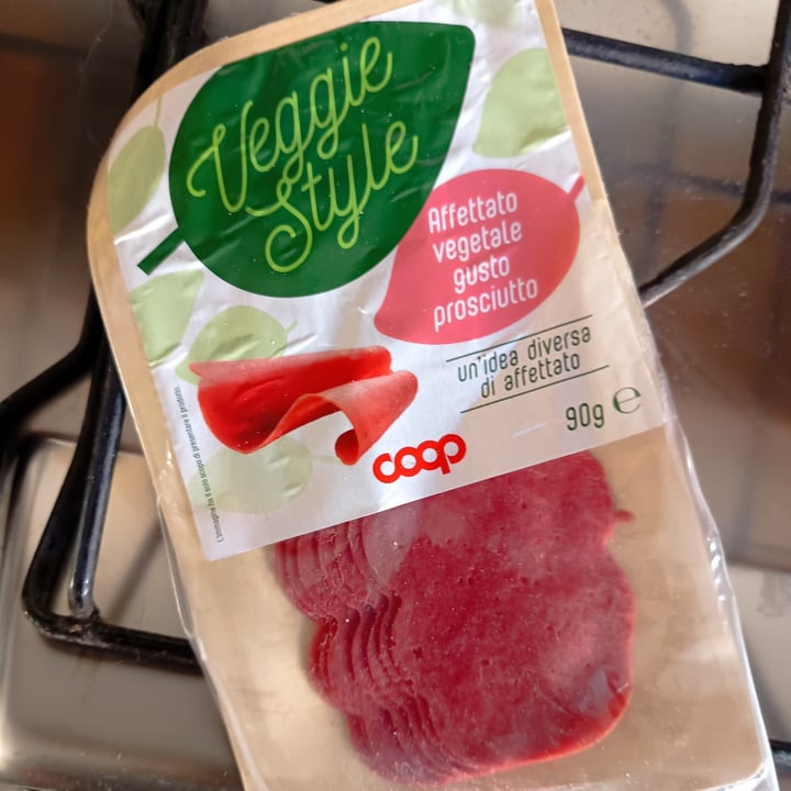 photo of Coop affettato vegetale gusto prosciutto shared by @chiaradvv on  10 May 2024 - review