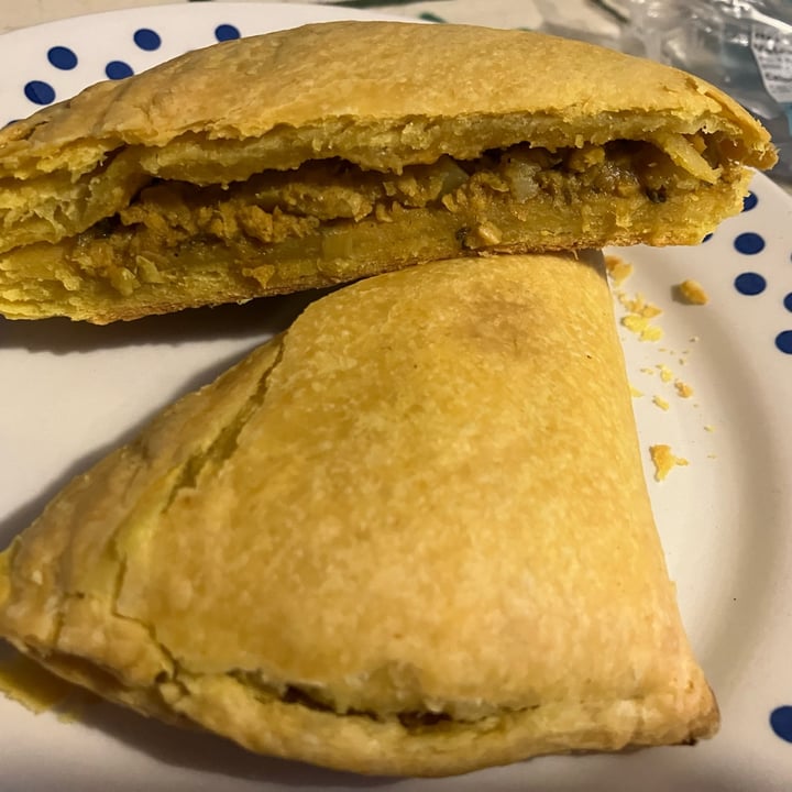 photo of Choose Life Foods Caribbean Curry Delight Patty shared by @sunflowermichelle on  16 Feb 2024 - review