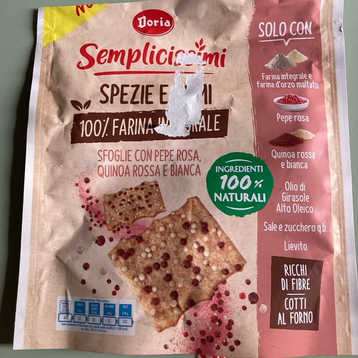 photo of I semplicissimi doria Sfoglie pepe e quinoa shared by @lucybea on  22 Sep 2023 - review
