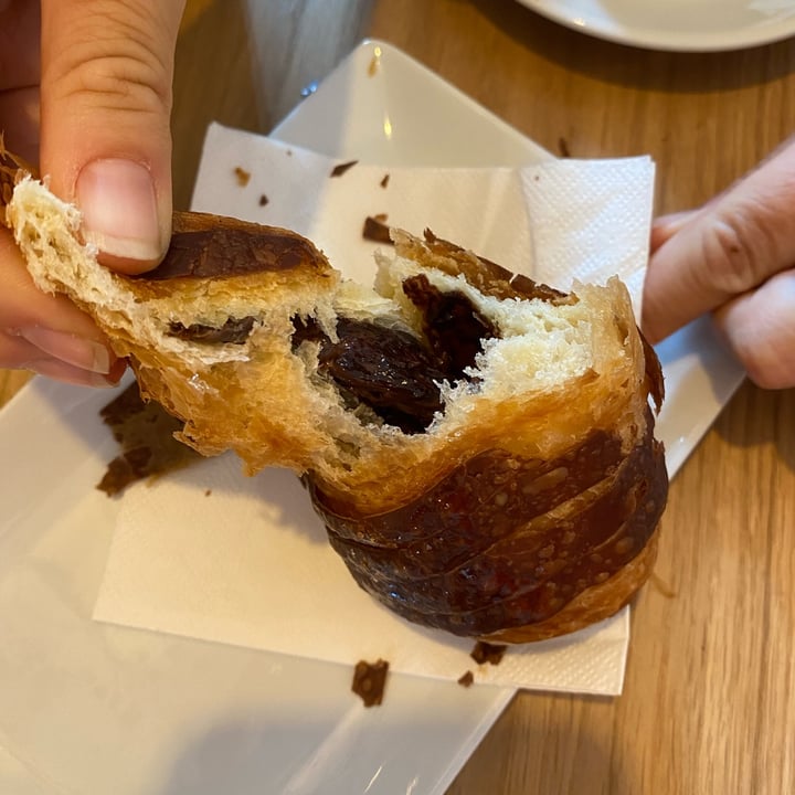 photo of Pasticceria Nepà pain au chocolat shared by @verina on  10 Oct 2023 - review