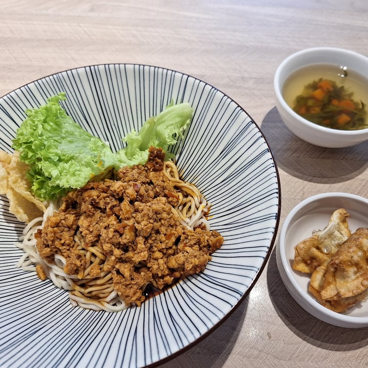 photo of VeganBliss 蔬福 Sichuan DanDan Noodle shared by @veganspicegirl on  12 Apr 2024 - review