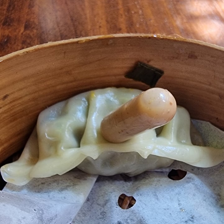 photo of Kamado Asian Food gyozas veggie shared by @mariencd on  19 Aug 2023 - review