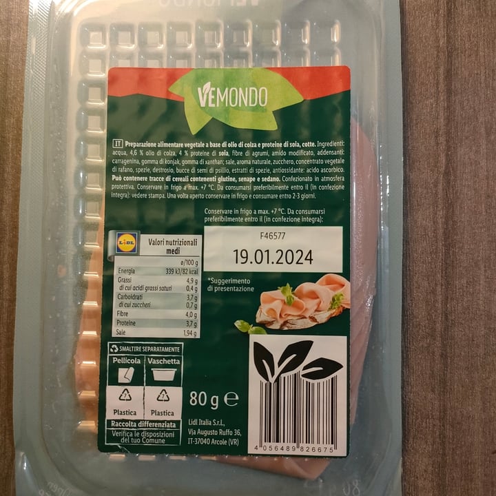 photo of Vemondo Vegan Cold Cuts Classic shared by @irene80 on  10 Jan 2024 - review