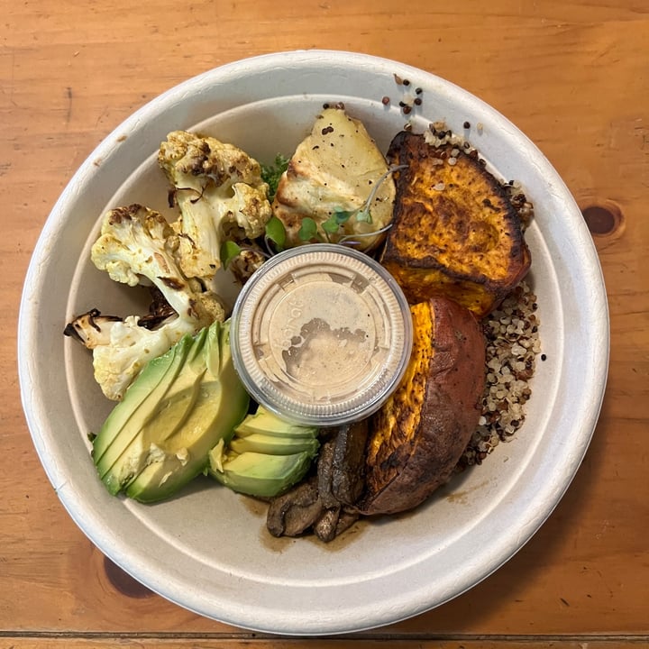 photo of Aubergine Kitchen DRAPER Goodness Bowl shared by @marykathryncs on  07 Sep 2023 - review