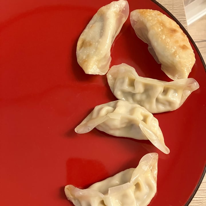 photo of Tigros gyoza veggie shared by @julem on  08 Sep 2025 - review