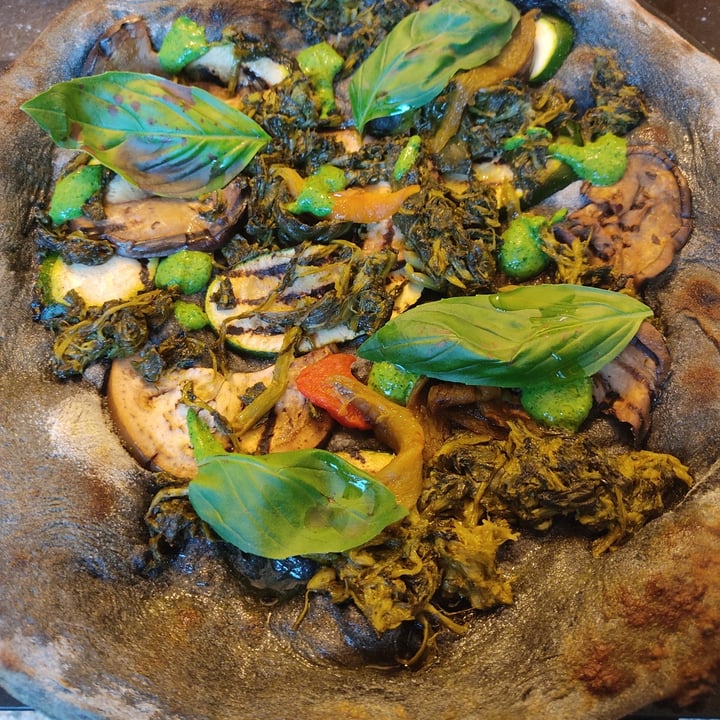 photo of Evergreen Chivasso - Pizzeria - Friggitoria Pizza Vegana shared by @lauranguis on  15 Jul 2024 - review
