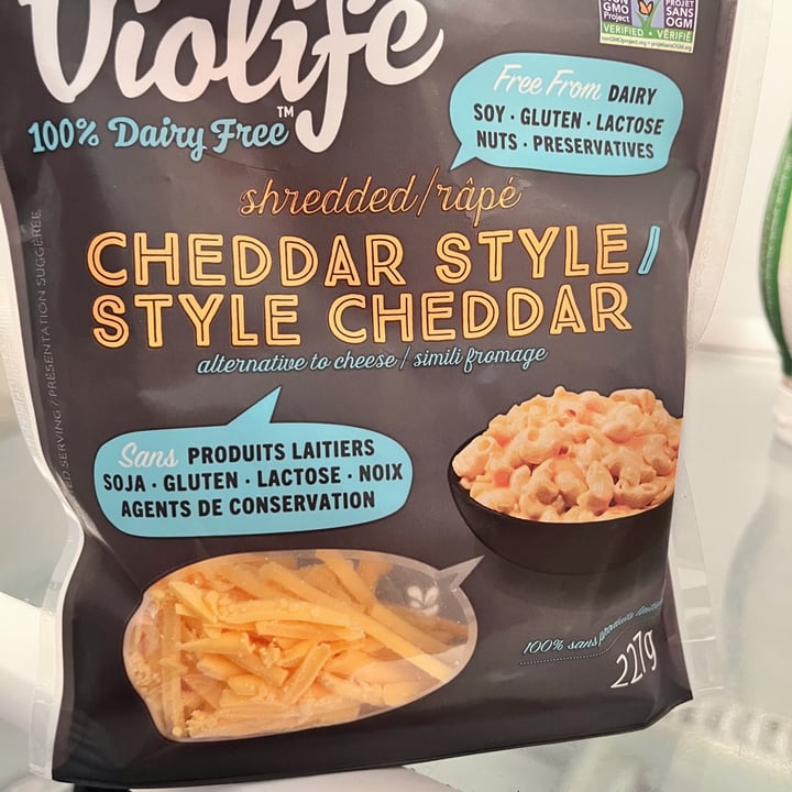 photo of Violife Cheddar shreds shared by @rojocat on  27 Jan 2024 - review