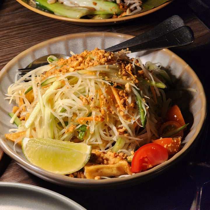 photo of Muum Maam Barangaroo Green Papaya And Tofu Salad shared by @ed8080 on  07 Jun 2025 - review