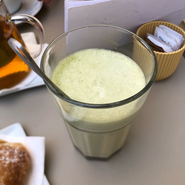 photo of Pasticceria Nepà matcha latte shared by @carmelau on  20 Oct 2023 - review