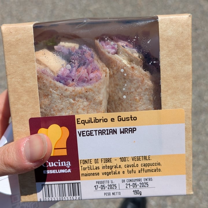 photo of I Pronti In Tavola Esselunga Veggie wrap shared by @lapalissia on  19 May 2025 - review