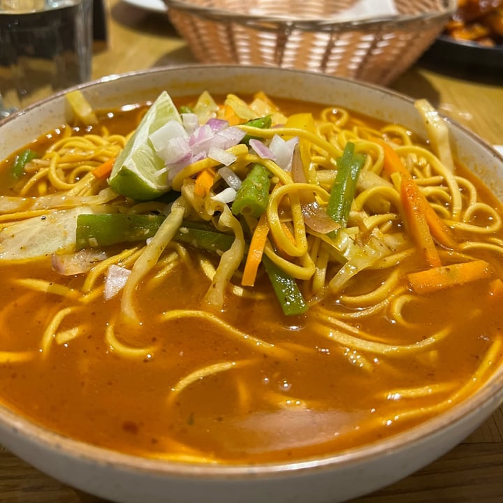 photo of Kamal’s kitchen Veg Thukpa shared by @gingerbreadrhea on  26 Sep 2025 - review