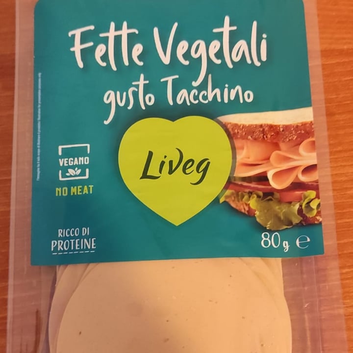 photo of Liveg fette vegetali gusto tacchino shared by @alicevee on  10 Sep 2023 - review