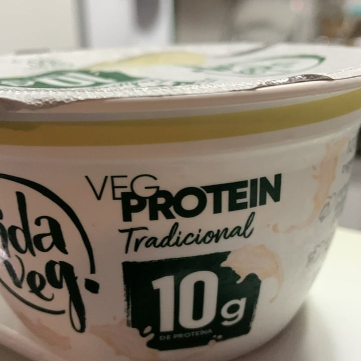 photo of Vida Veg Iogurte Veg Protein tradicional shared by @bcmartins82 on  03 Dec 2023 - review