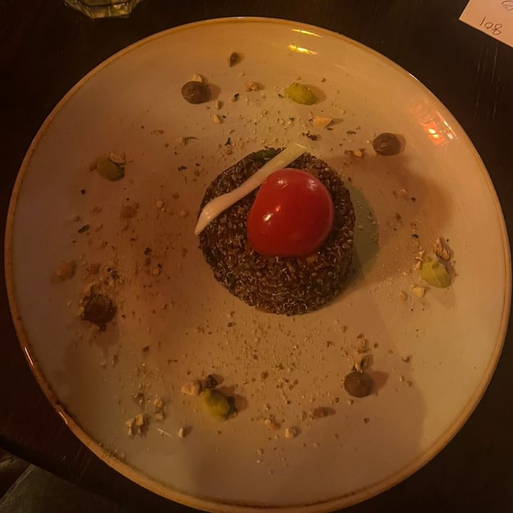 photo of Captain Jack's Le Restaurant des Pirates Quinoa Salad and Spicy Cashew Dressing shared by @freakylord on  02 Apr 2024 - review