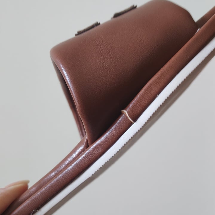 photo of V.Gan Choy Women's Vegan Leather Logo Slider Sandals shared by @giovannacaivano on  10 Mar 2025 - review