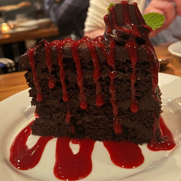 photo of Pura Vita Chocolate Fudge Cake shared by @ktbombin on  03 Nov 2023 - review