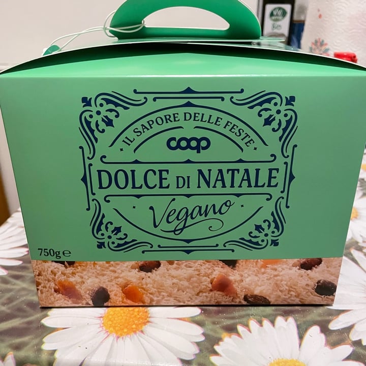 photo of Coop Dolce di Natale Vegano shared by @gles on  02 Feb 2025 - review