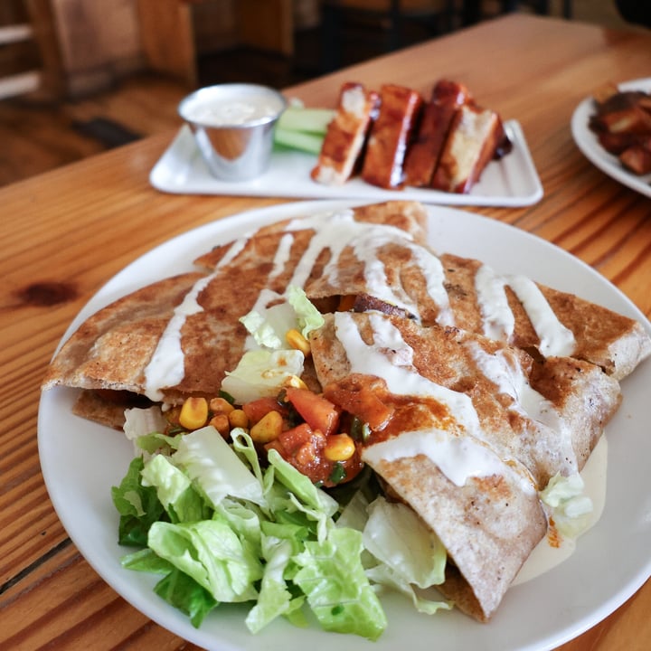 photo of Cleveland Vegan Breakfast Quesadilla shared by @lizmaselli on  15 Jan 2024 - review