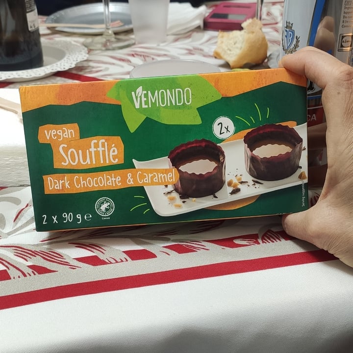 photo of Vemondo vegan soufflé au chocolat shared by @claudiasquillante on  23 Apr 2024 - review