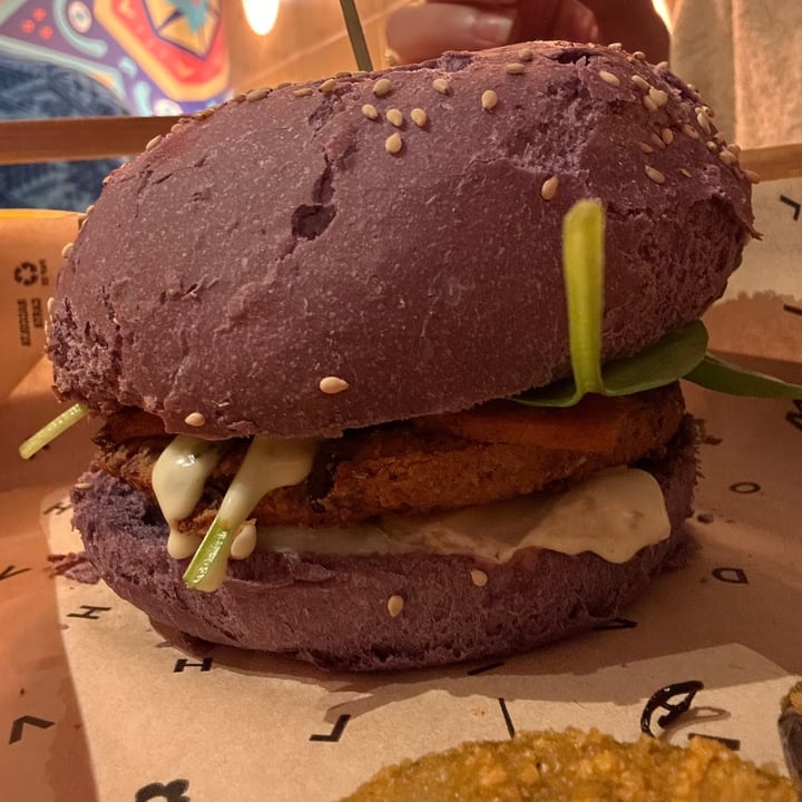photo of Flower Burger Melanzana Royal shared by @rumakaur on  13 Oct 2024 - review