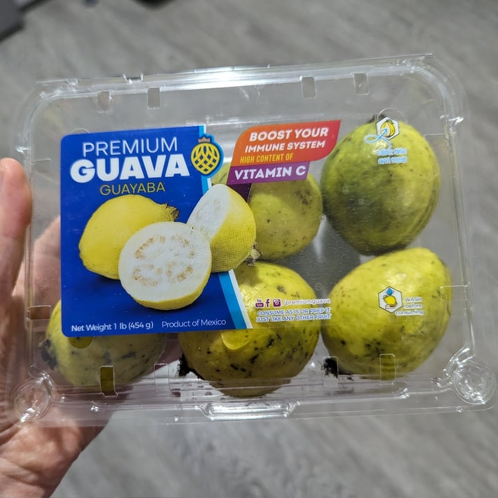 photo of Premium Guava Guavas shared by @tina360 on  01 May 2024 - review