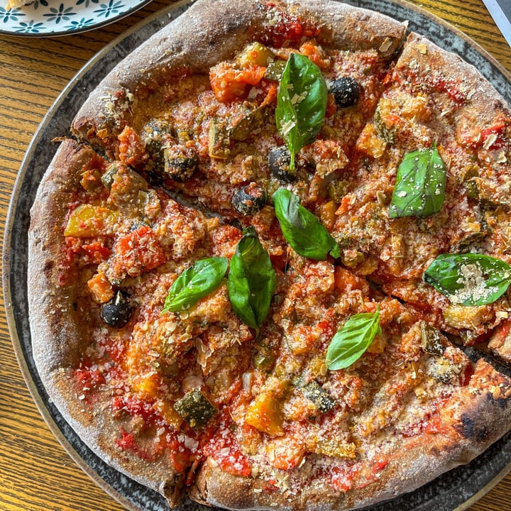 photo of eTrigu Pizzeria Bar Bistrot Pizza Caponatrigu shared by @vegantastecagliari on  26 Jan 2024 - review