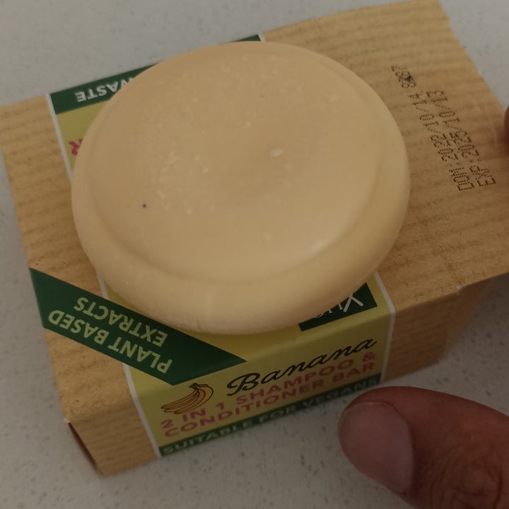 XHC Banana Shampoo & Conditioner Bar Review abillion