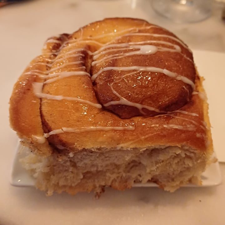 photo of Pasticceria Nepà Cinnamon Roll shared by @miocillo0 on  02 Mar 2024 - review