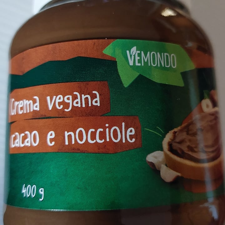 photo of Vemondo Crema  spalmabile nocciole e cacao shared by @silviaddox on  24 Aug 2023 - review