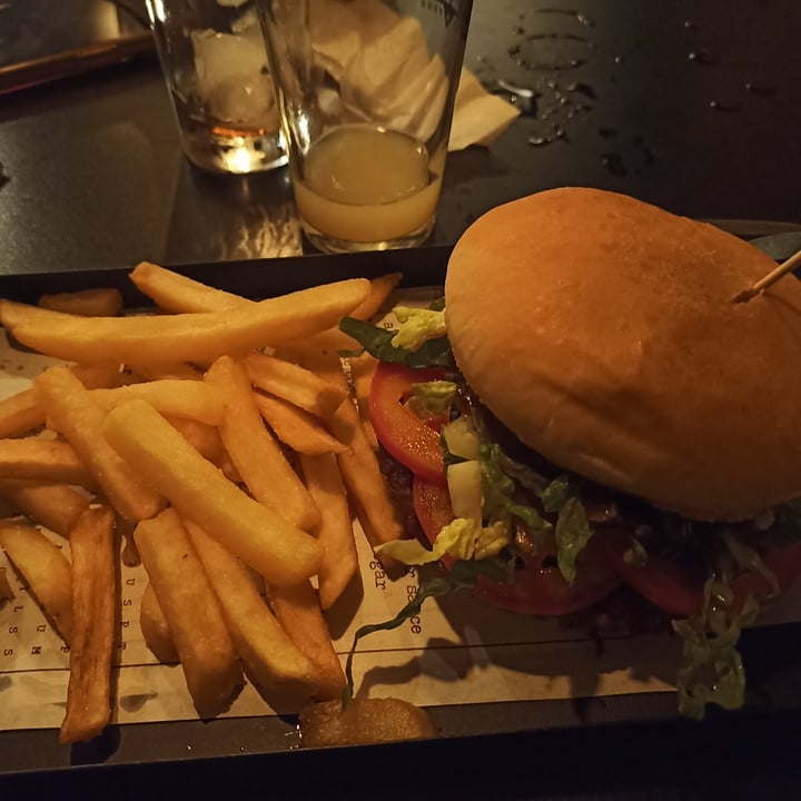 photo of Autenticraft Hamburguesa Vegana shared by @fabuchi on  27 Apr 2025 - review