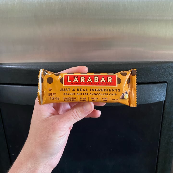 photo of Larabar Peanut Butter Chocolate Chip shared by @hippieearthchick on  19 Apr 2024 - review