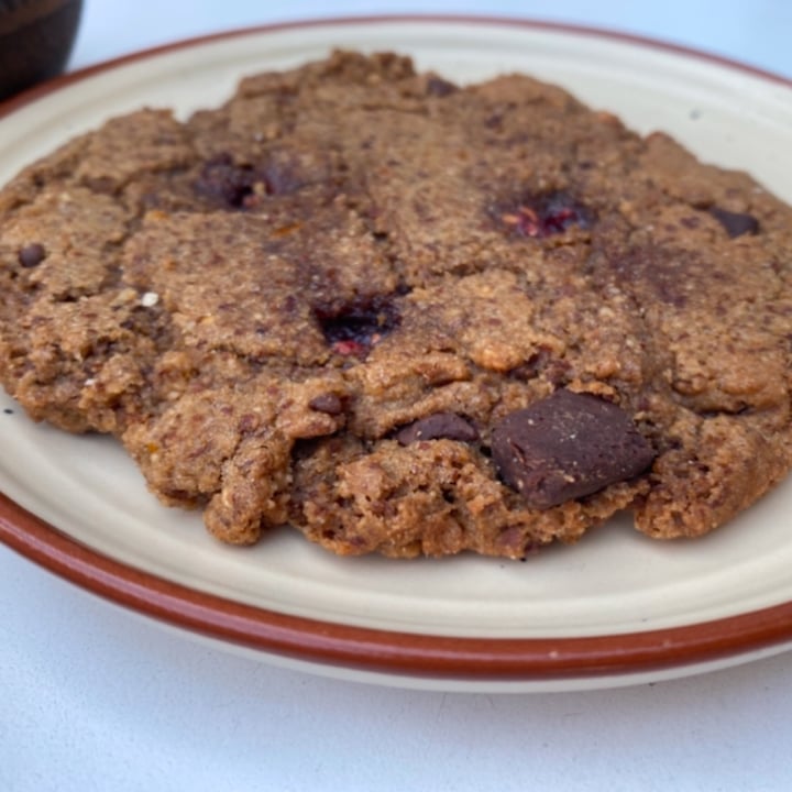 photo of Big Rabbit Galletita con Chips de Chocolate Y Frutos Rojos shared by @valexika on  06 Feb 2025 - review