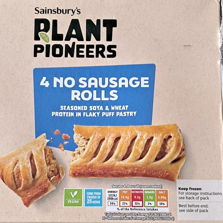 photo of Plant Pioneers 4 Vegan No Sausage Rolls shared by @outgrowing8carnism on  04 Sep 2025 - review