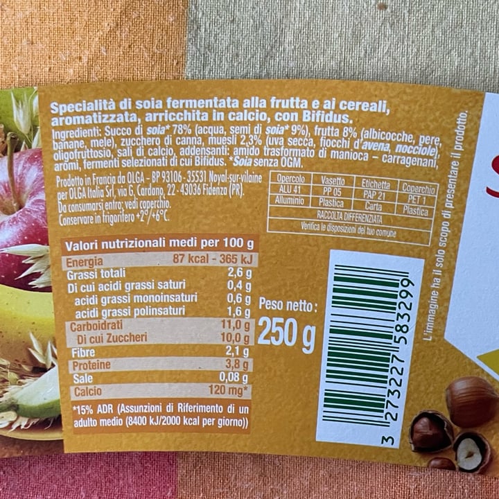 photo of Sojasun frutta e cereali shared by @antonellaboschi on  17 Aug 2023 - review