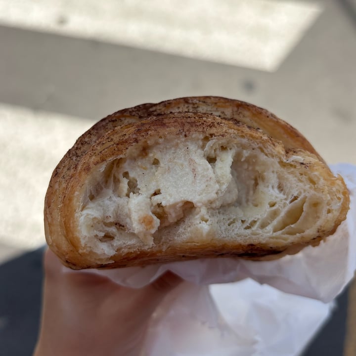 photo of Sienda Boutique Pâtisserie Mignon, croissant, salato shared by @floriana on  11 Jul 2025 - review