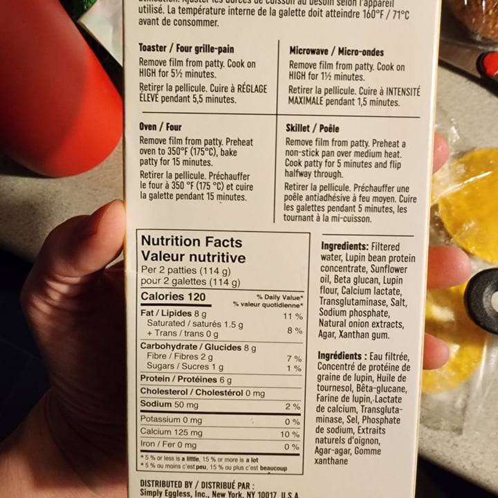 photo of Simply Eggless Patties shared by @veganelduderino on  30 Dec 2023 - review